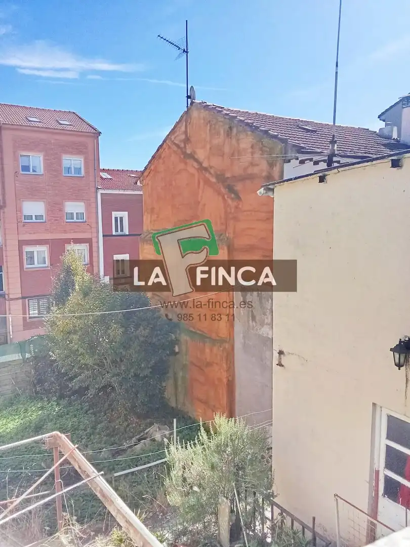 Residencial en venta en ROBERTO FRASINELLI, Ciudad Naranco - Prados de La Fuente