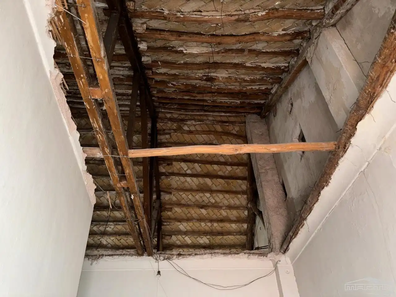 Edificio en venta en Cabra