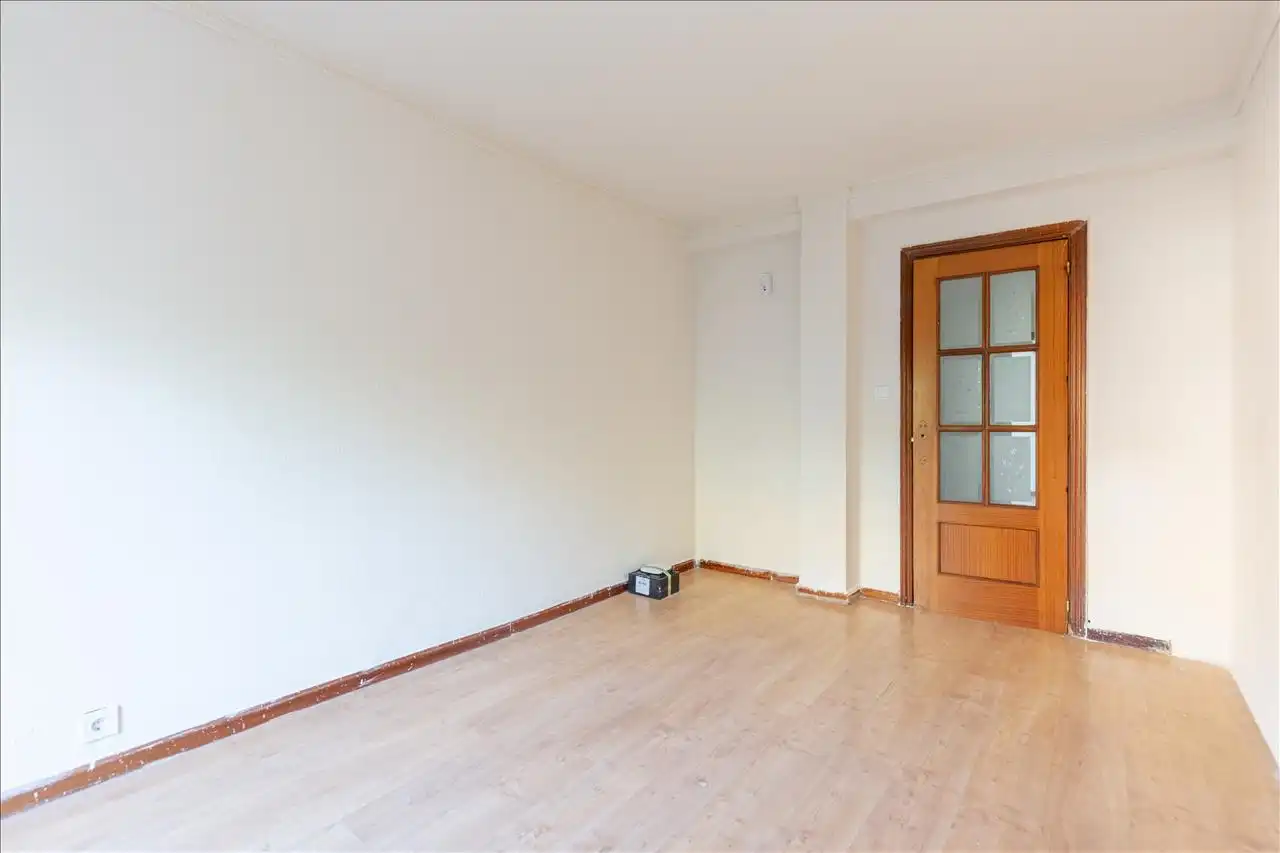Flat for sale in  Madrid Capital  with Terrace