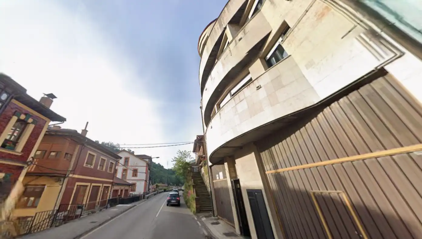 Flat for sale in GENERAL UJO MIERES, imagen 3
