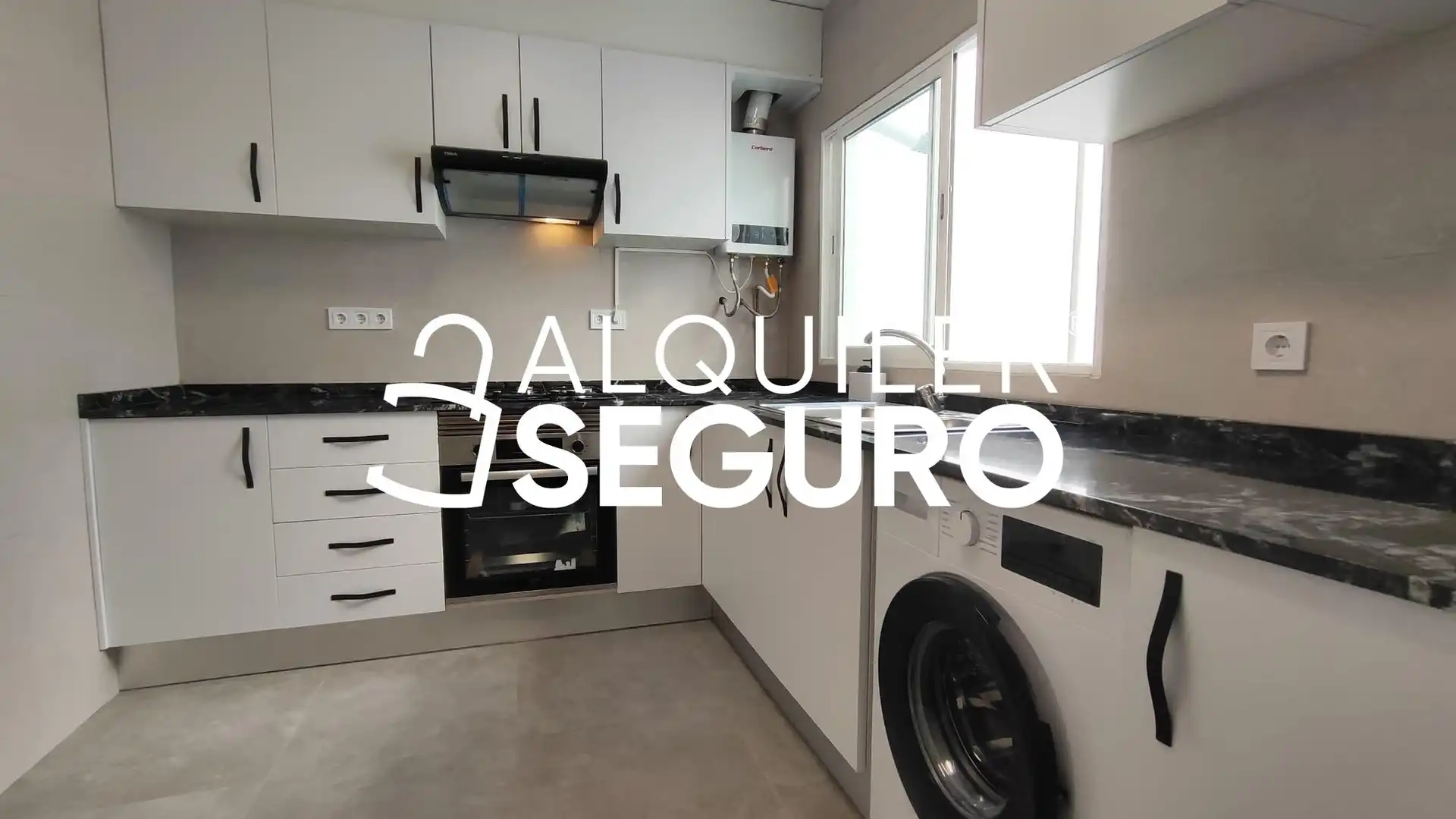 Wohnung zur Miete in Río Escalona , Penya - Roja - Avda. Francia