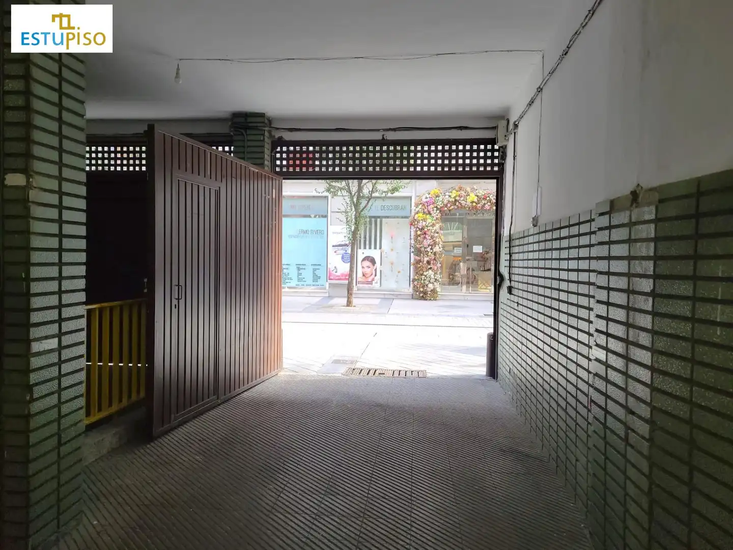 Individual for sale in Calle JUAN LORENZO SEGURA