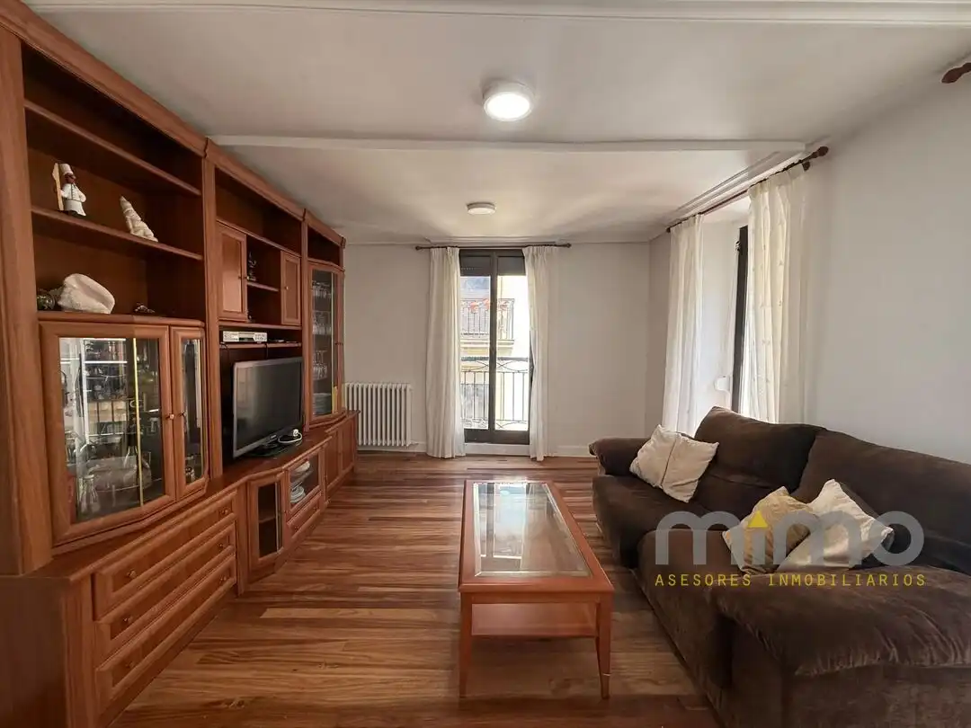 Sala de estar de Piso en venta en Donostia - San Sebastián  con Calefacción, Trastero y Balcón