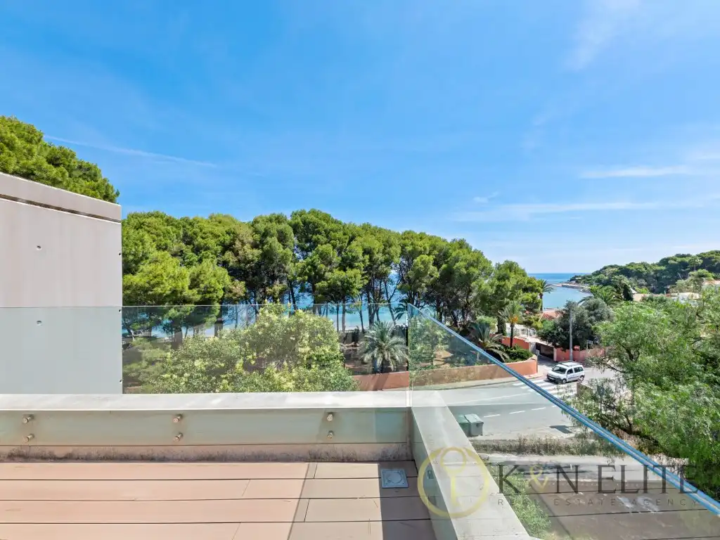 Houses for sale in Las Rotas / Les Rotes