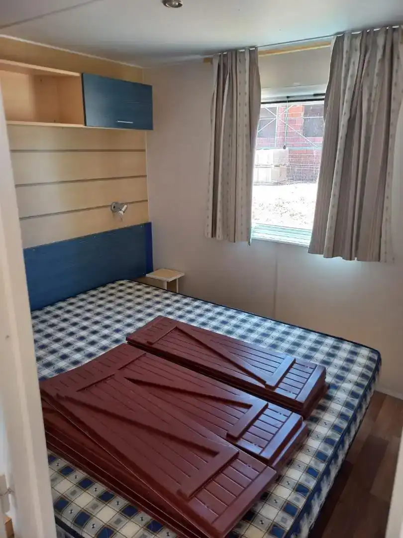 Habitación de Planta baja en venta en Cuenca Capital con Aire acondicionado