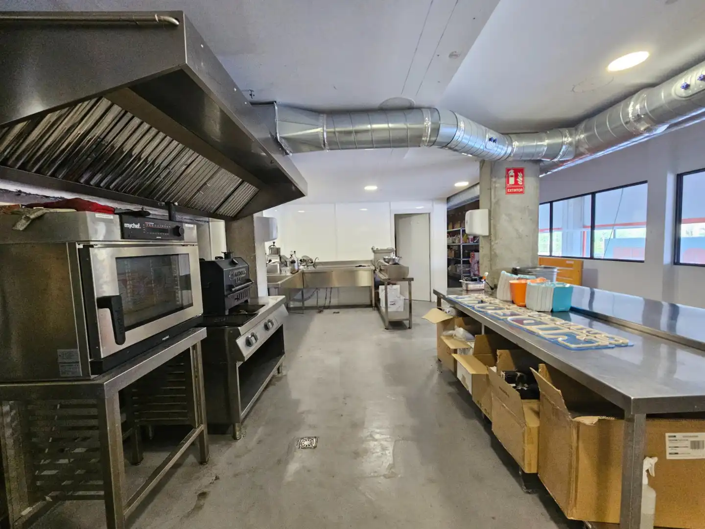 Business premises for transfer in Sant Martí, imagen 12
