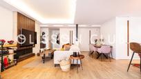 Sala d'estar de Pis en venda en  Madrid Capital amb Aire condicionat i Calefacció