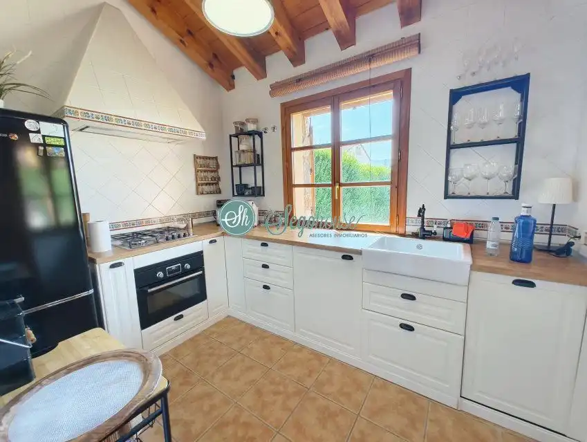 Cocina de Casa o chalet en venta en Palazuelos de Eresma con Calefacción, Terraza y Amueblado