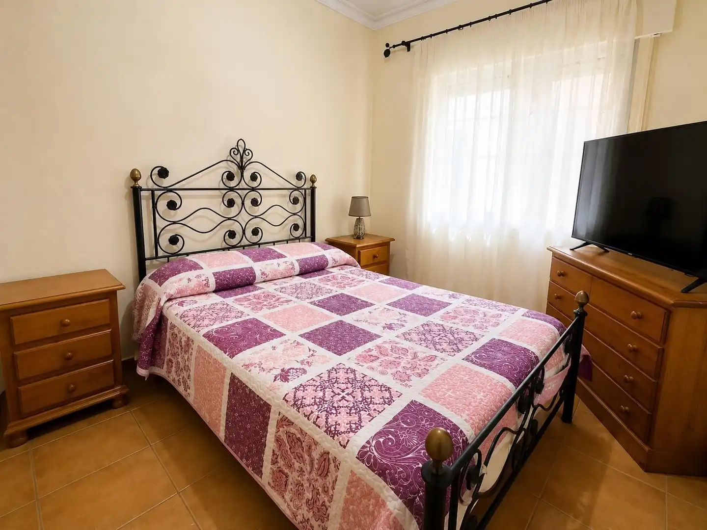 Bedroom of Houses for sale in Chipiona