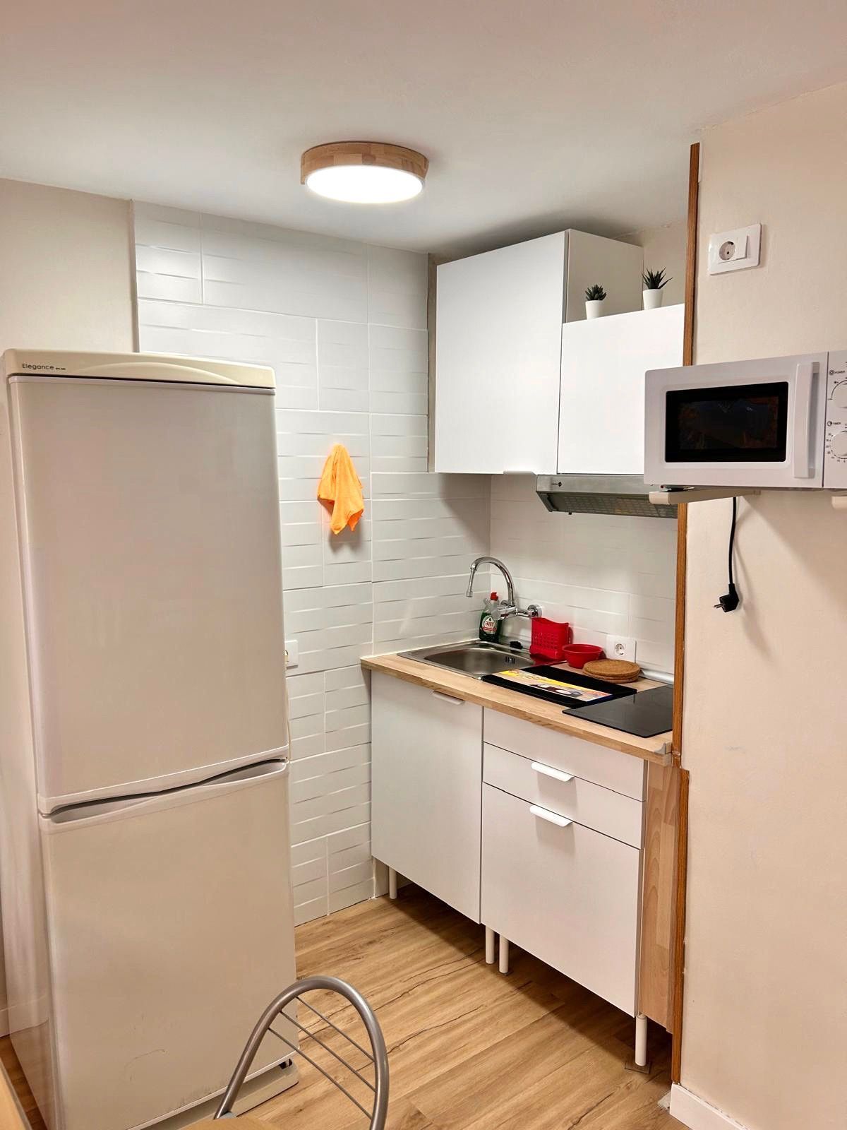 Kitchen of Study for rent in Candelaria  with Furnished and Community pool