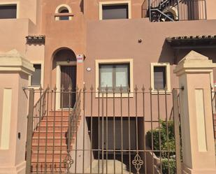 Exterior view of Single-family semi-detached for sale in Estepona  with Air Conditioner, Terrace and Balcony