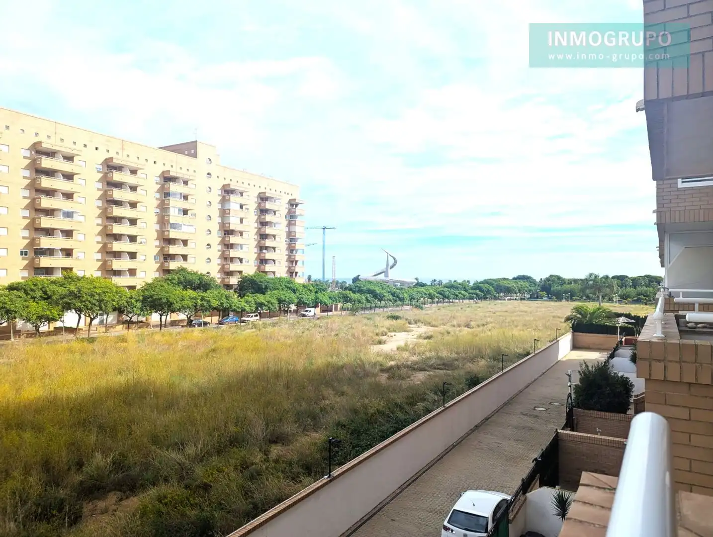 Vista exterior de Apartamento en venta en Oropesa del Mar / Orpesa con Aire acondicionado, Calefacción y Terraza