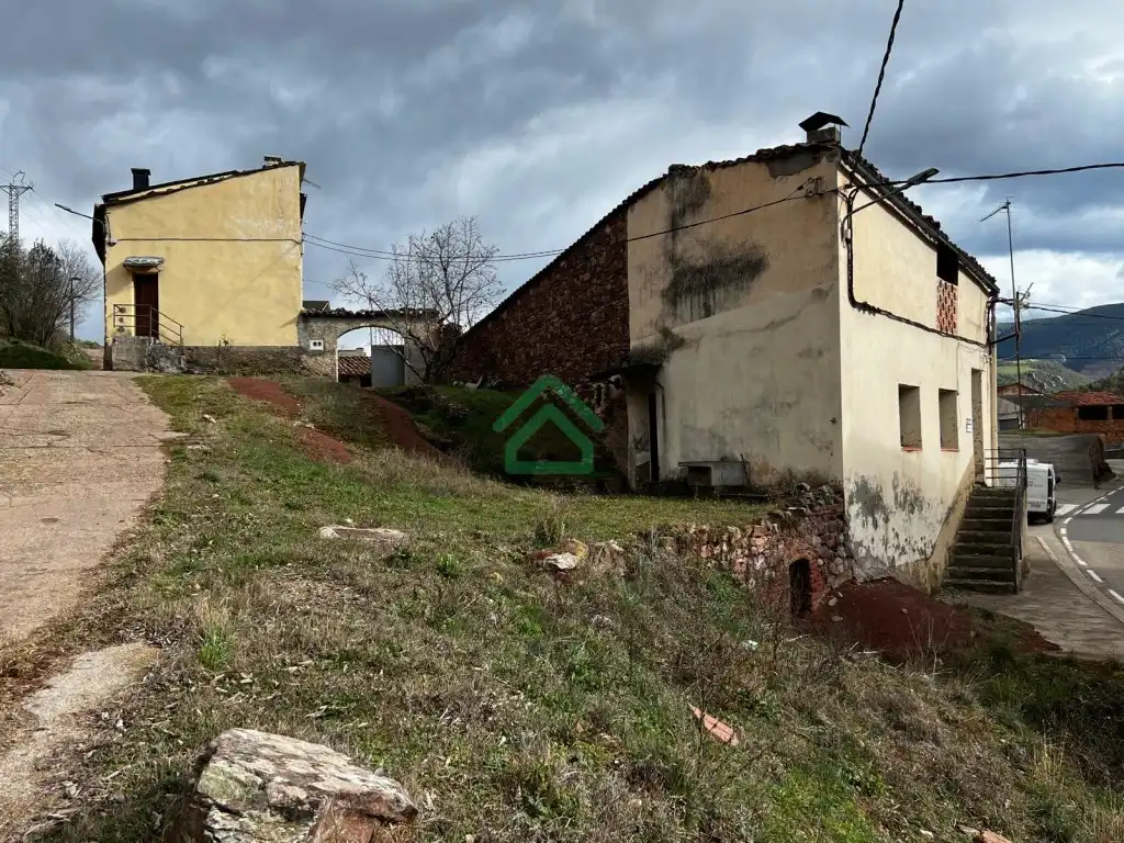 Villa zum Verkauf in Calle Tahus-Noves De Segre, imagen 16