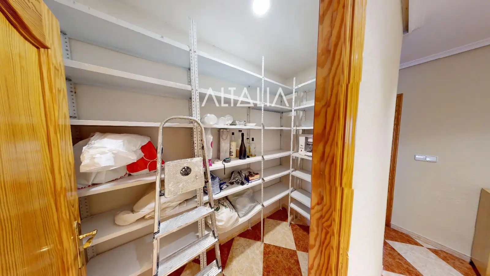 Piso en venta en Cuenca con Calefacción y Terraza