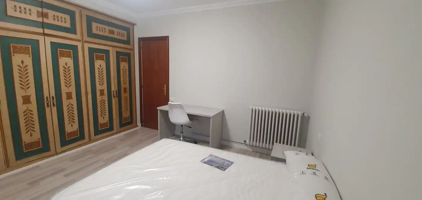 Schlafzimmer von Wohnung zur Miete in Mollerussa mit Klimaanlage, Terrasse und Möbliert