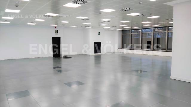 Oficina en Alquiler en El Parc i la Llacuna del Poblenou