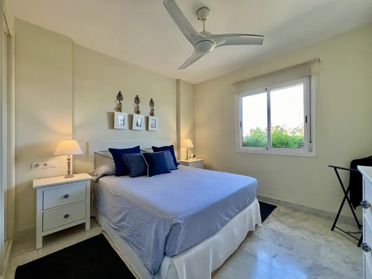 Schlafzimmer von Wohnung zum Verkauf in Marbella mit Klimaanlage, Terrasse und Möbliert