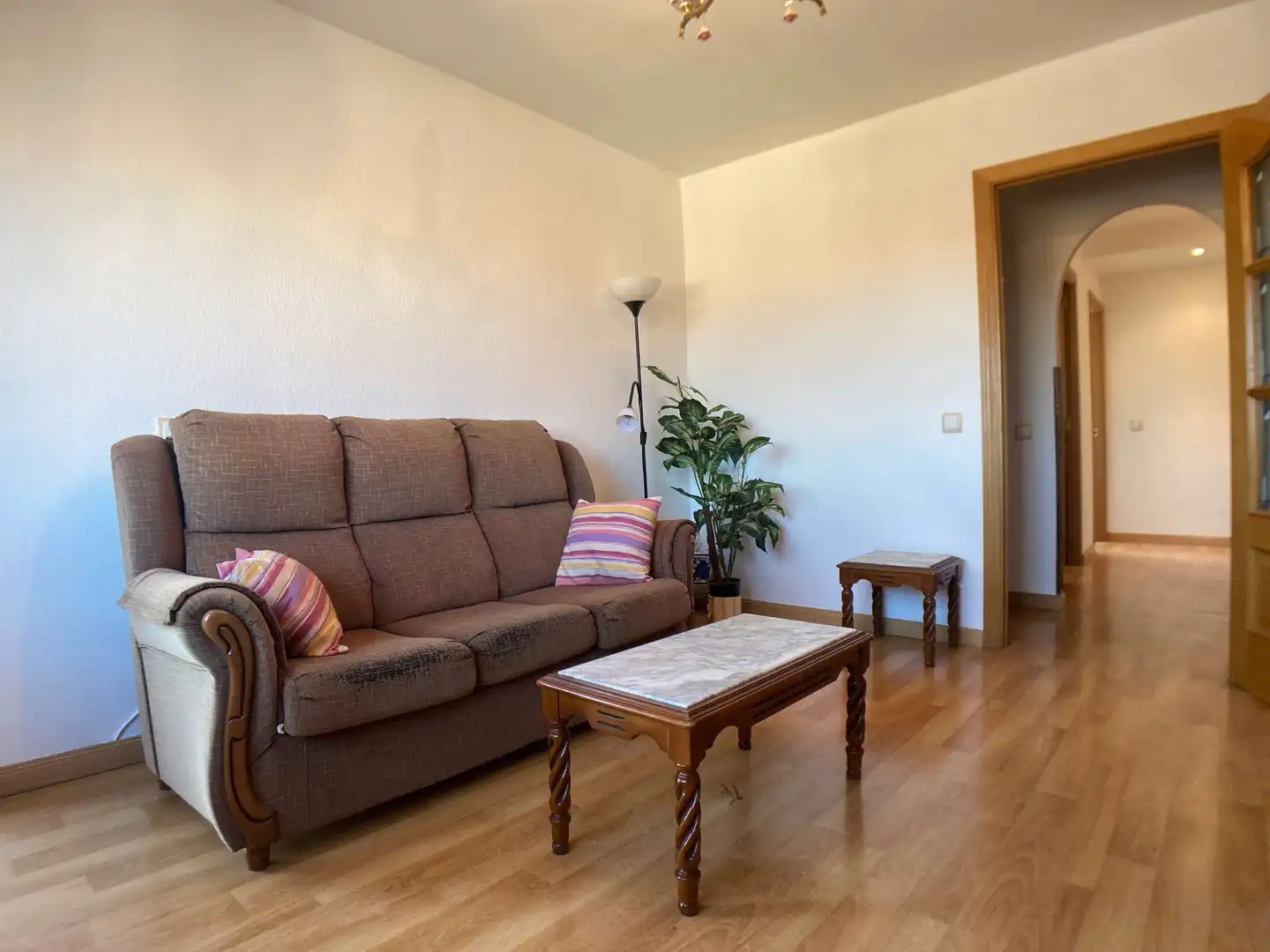 Living room of Flat for rent in Móstoles  with Air Conditioner, Heating and Parquet flooring