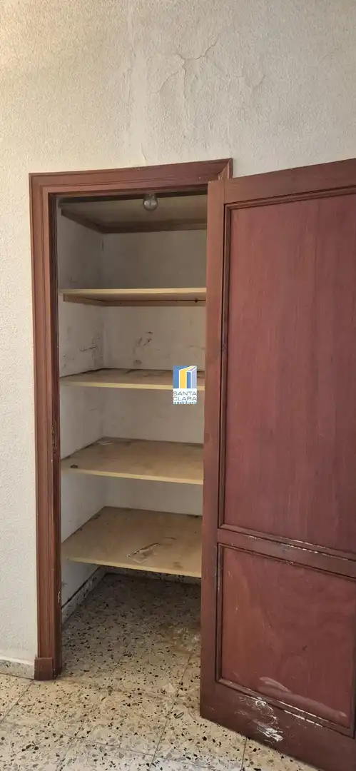 Dormitori de Pis en venda en Zamora Capital  amb Calefacció, Terrassa i Balcó