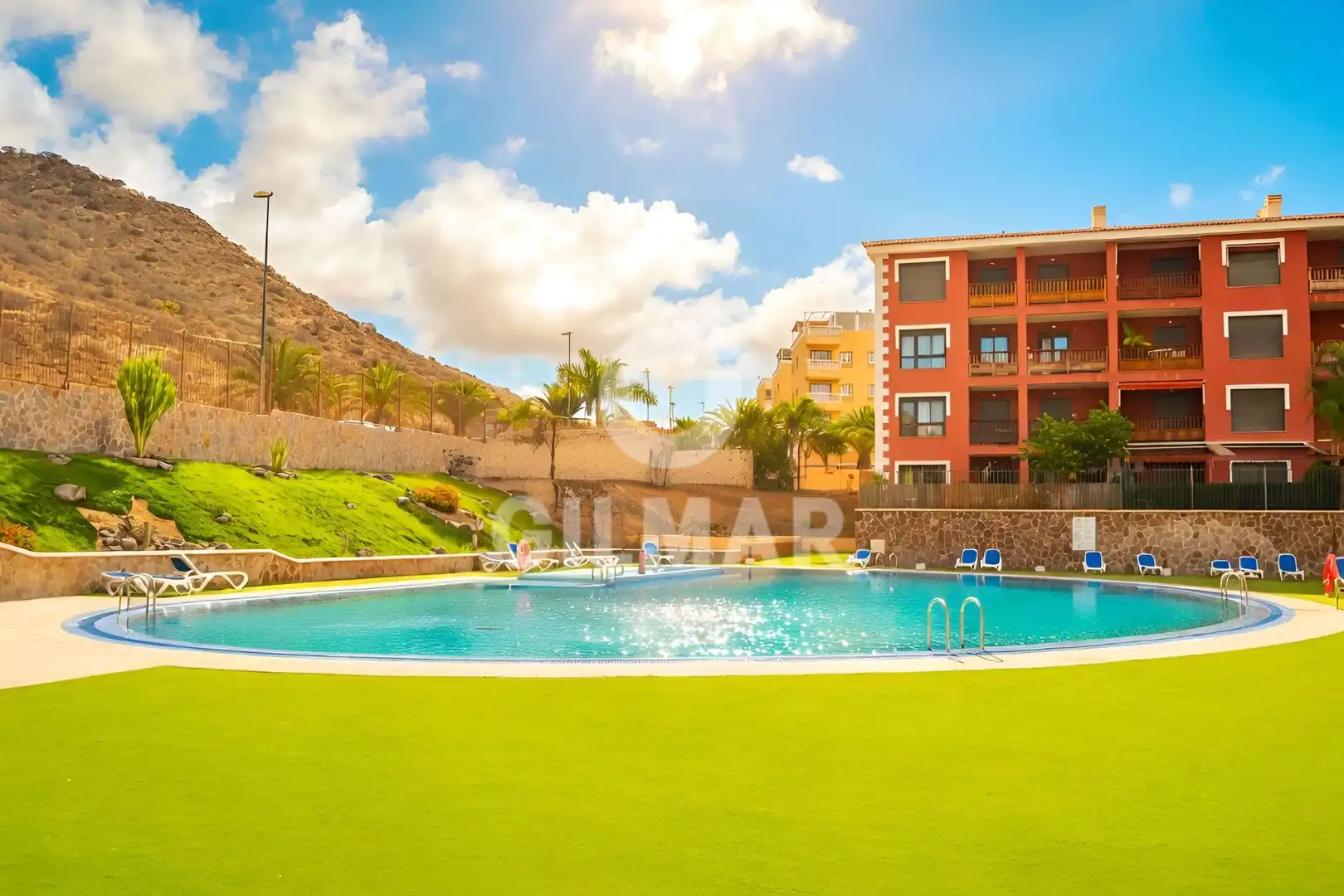Schwimmbecken von Wohnung zum Verkauf in Arona mit Privatgarten, Terrasse und Abstellraum