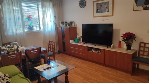 Foto 3 de Piso en venta en Carrer Zaragoza, Badia del Vallès, Barcelona