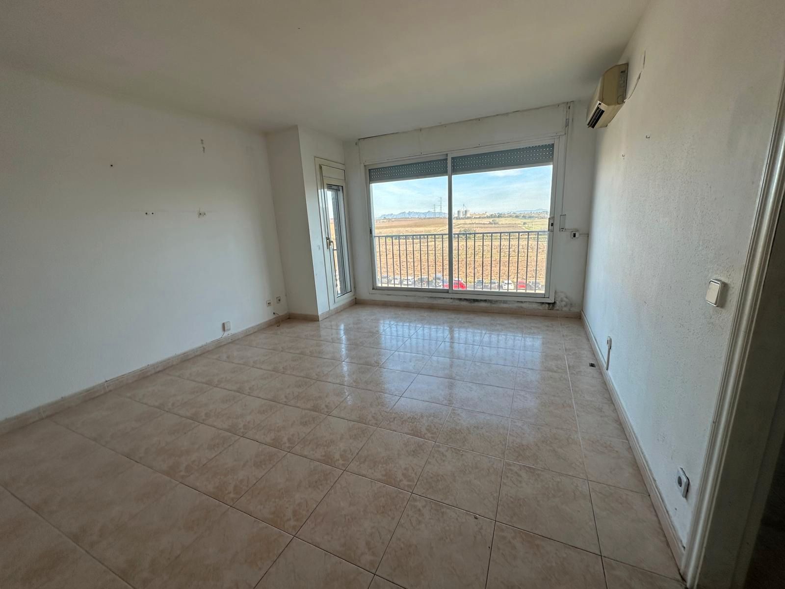 Living room of Flat for sale in Vilafranca del Penedès  with Balcony