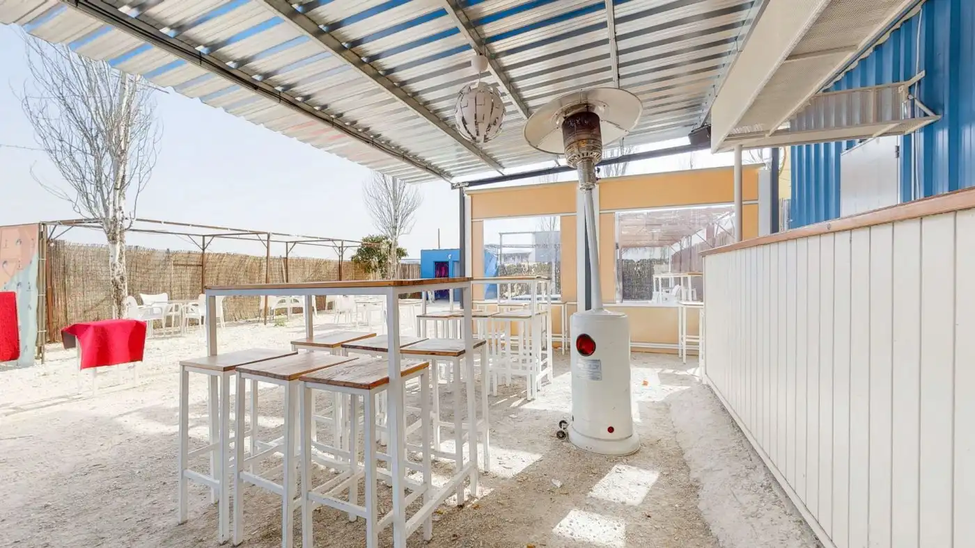 Terrasse von Geschaftsraum zum Verkauf in El Rubio mit Klimaanlage