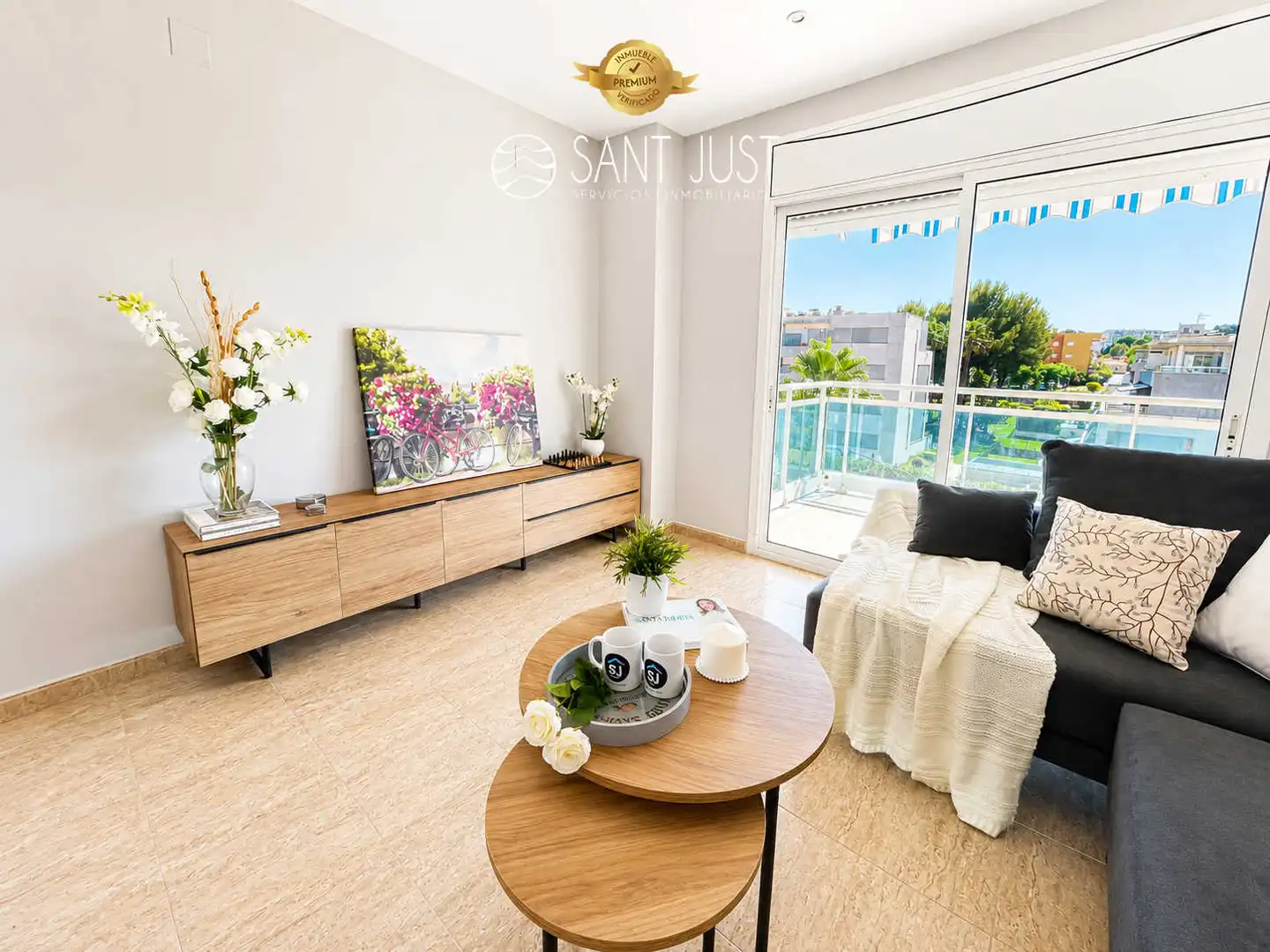 Sala de estar de Ático en venta en Salou con Aire acondicionado, Terraza y Amueblado