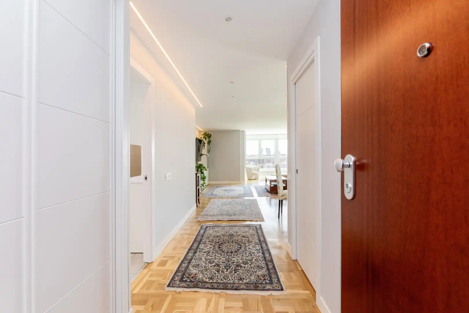 Piso en venta en Madrid con Aire acondicionado, Calefacción y Jardín privado