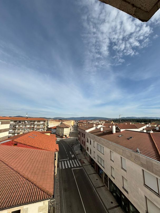 Vista exterior de Piso en venta en Trespaderne