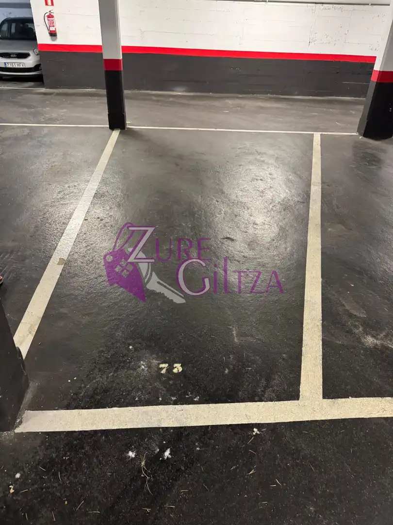 Parking of Flat for sale in Durango  with Heating, Storage room and Furnished