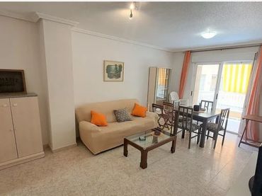 Apartment with balcony to rent in La Mata