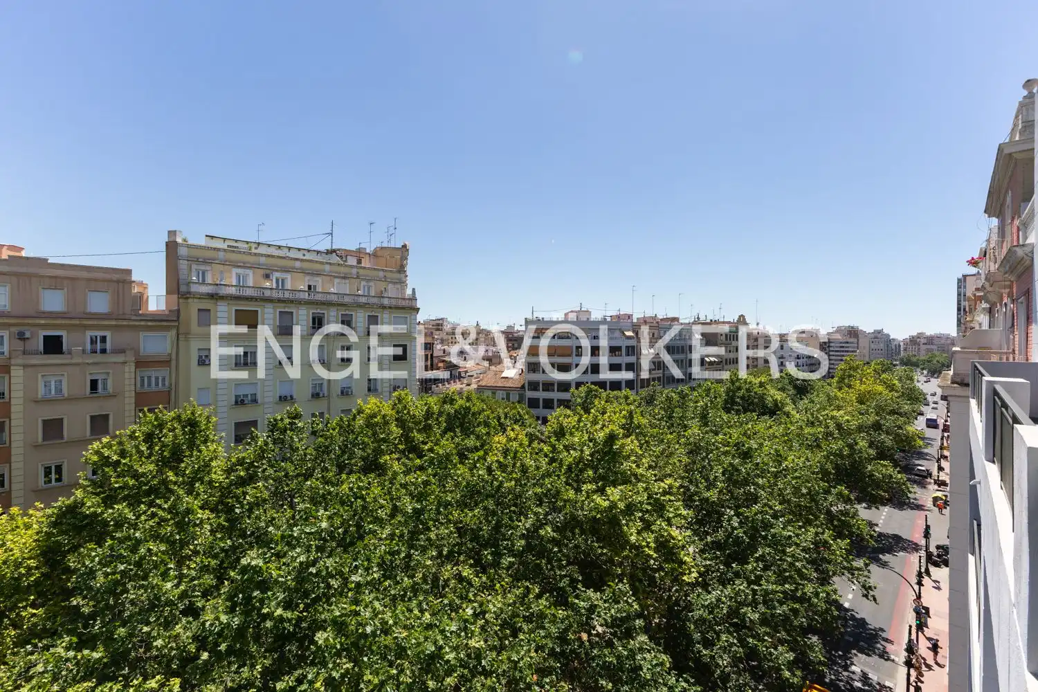 Exterior view of Flat for sale in Valencia  with Air Conditioner, Heating and Balcony