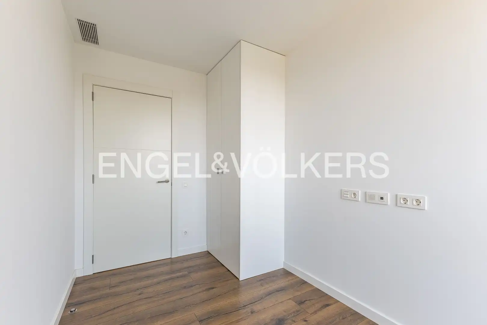 Habitación de Piso de alquiler en Sant Just Desvern con Calefacción