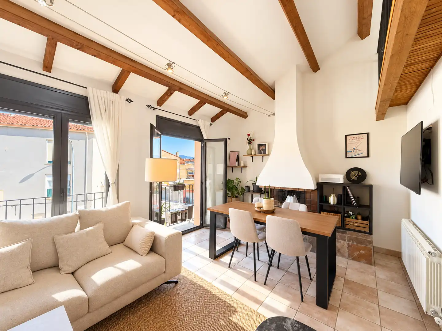 Living room of Duplexes for sale in Manlleu  with Heating, Oven and Balcony