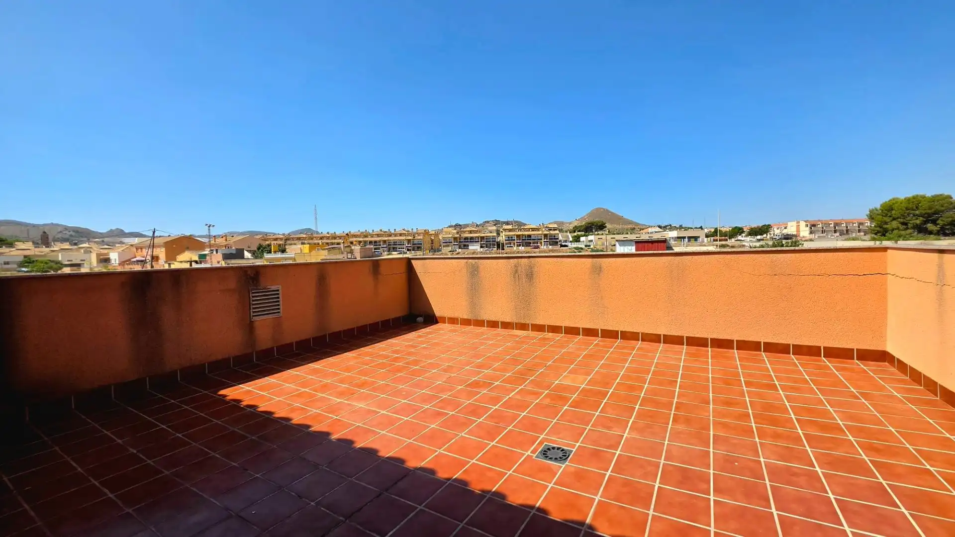 Terrassa de Casa o xalet en venda en La Unión amb Aire condicionat, Jardí privat i Terrassa