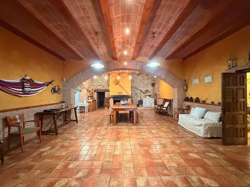 Houses for sale in Mont-ras  with Air Conditioner, Heating and Private garden