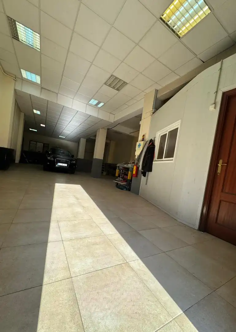 Business premises for sale in Carrer de Narcís Monturiol, imagen 13