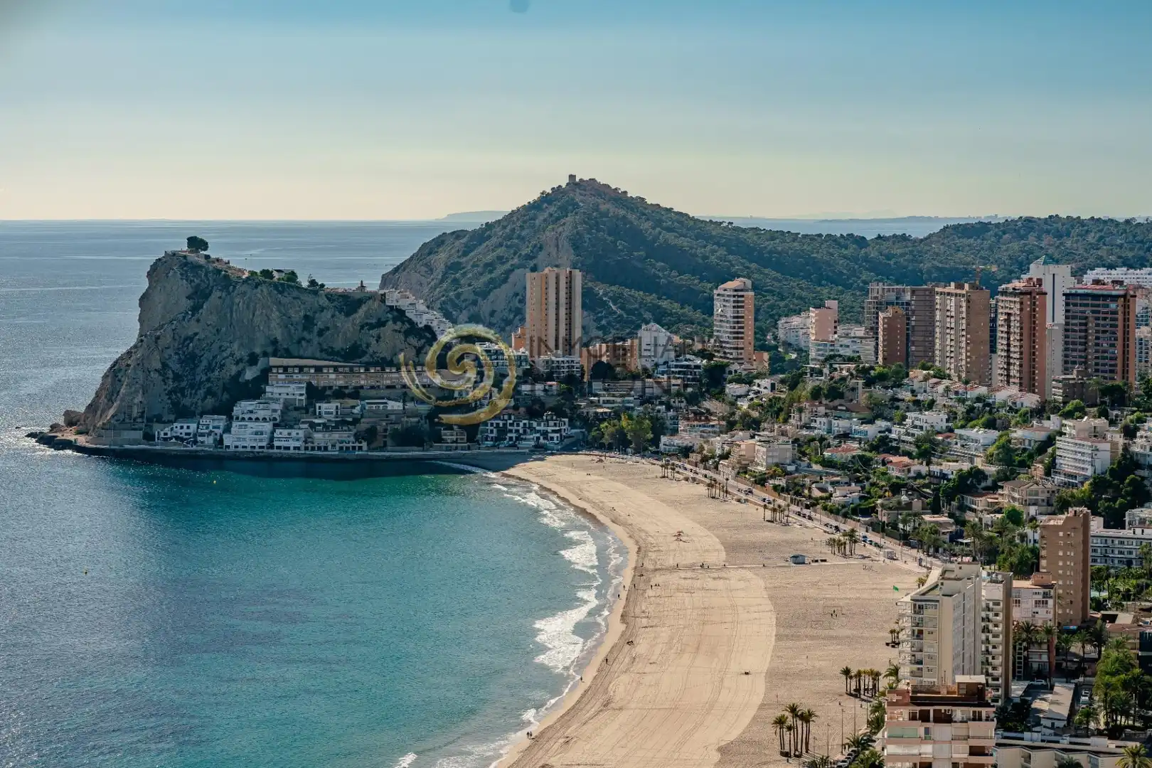 Vista exterior de Apartament en venda en Benidorm amb Aire condicionat, Terrassa i Traster
