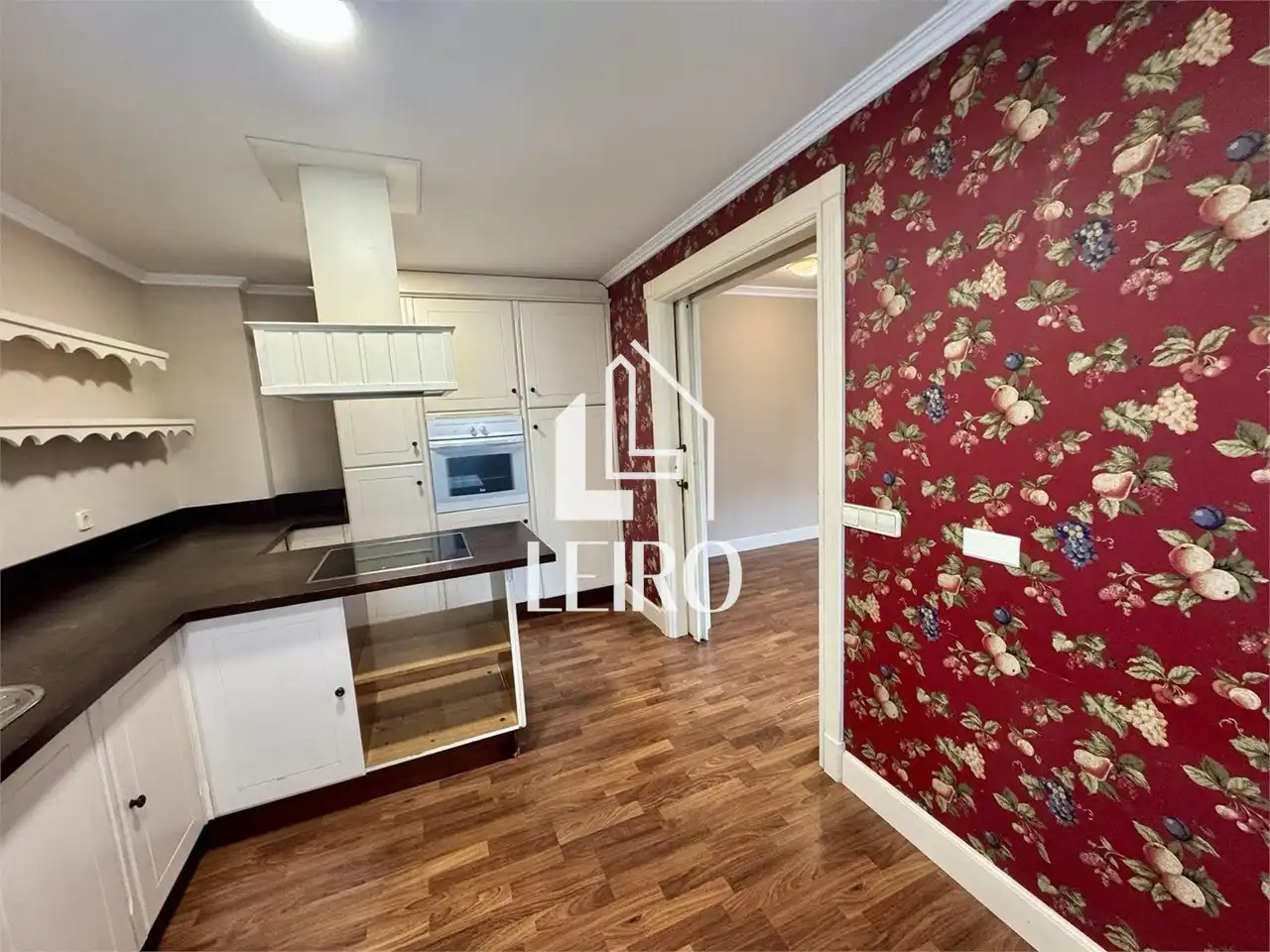 Cocina de Piso en venta en Vilagarcía de Arousa con Calefacción, Parquet y Trastero