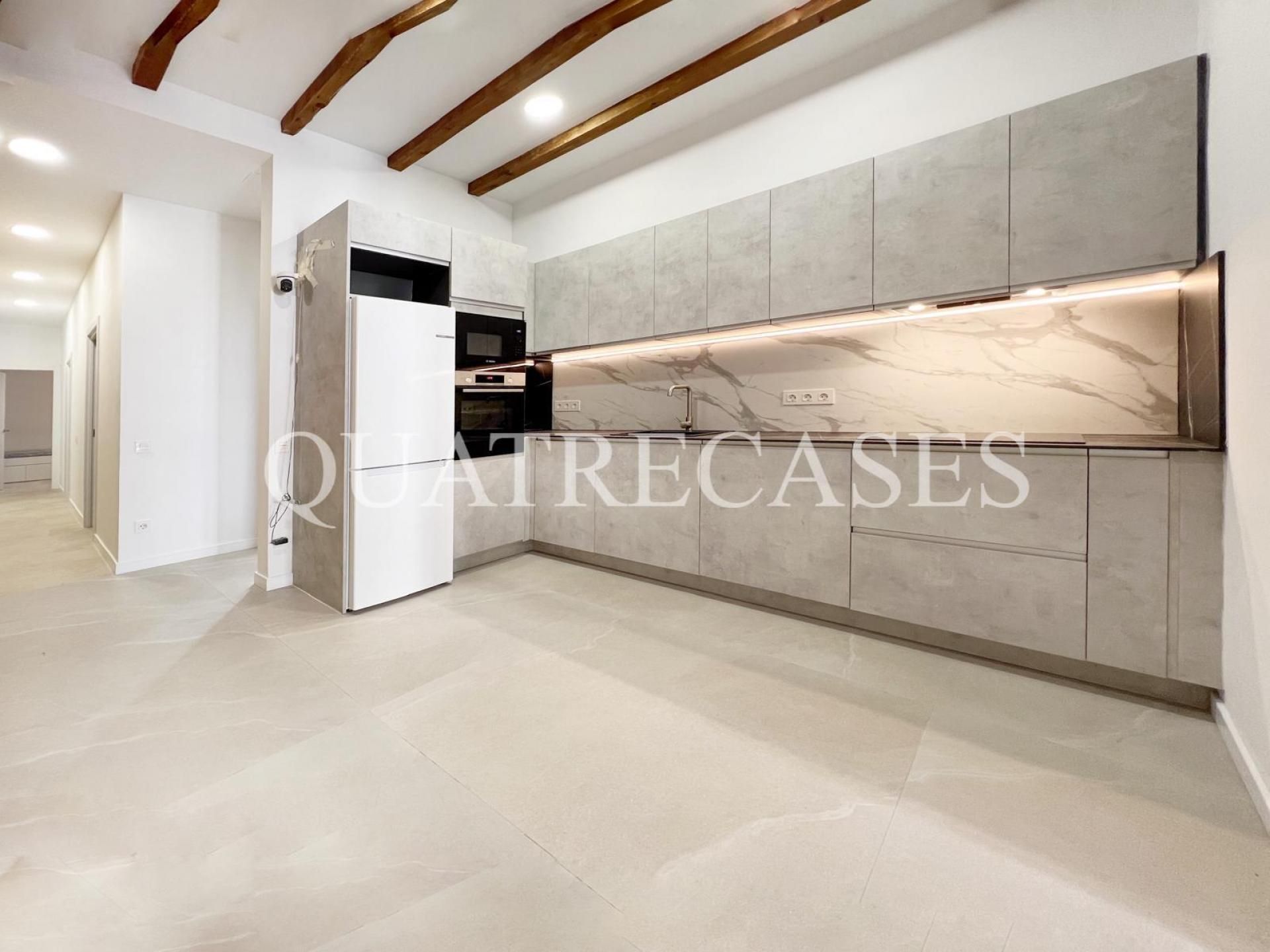 Kitchen of Flat for sale in  Barcelona Capital  with Heating, Furnished and Oven