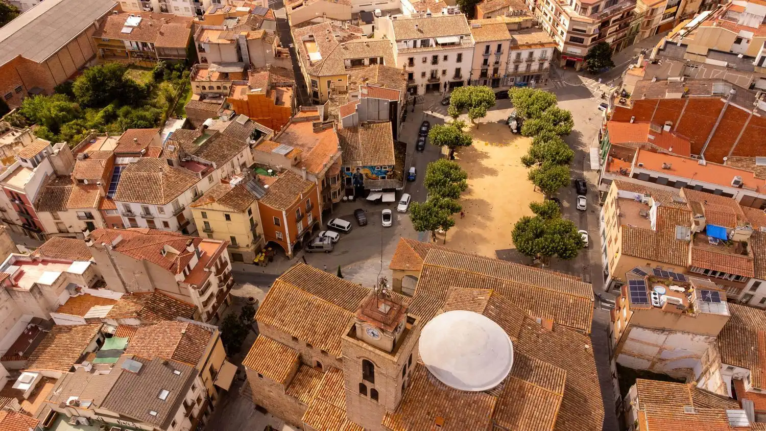 Vista exterior de Edifici en venda en Santa Coloma de Farners