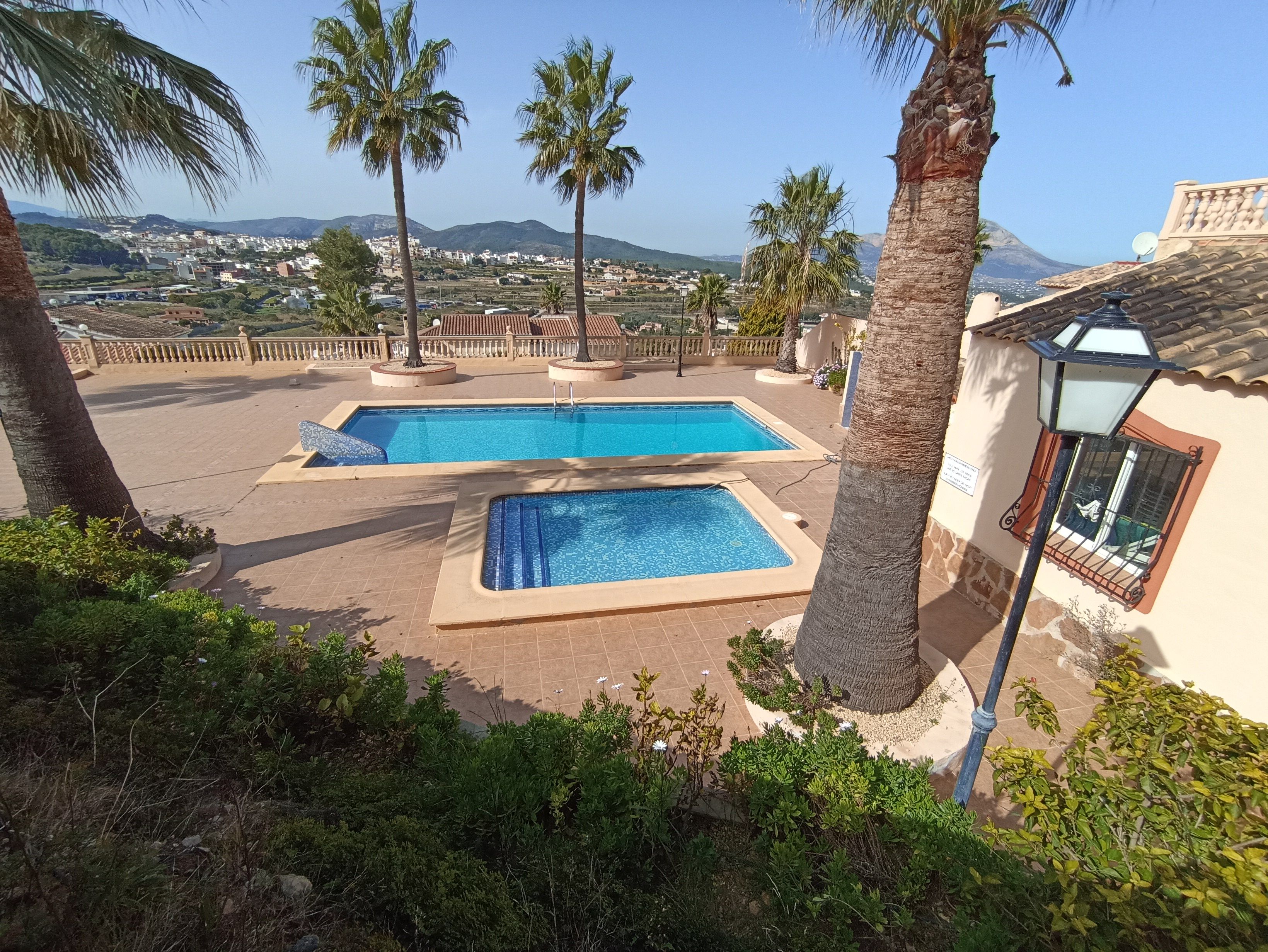 Piscina de Casa o xalet en venda en Benitachell / El Poble Nou de Benitatxell amb Terrassa, Piscina i Moblat