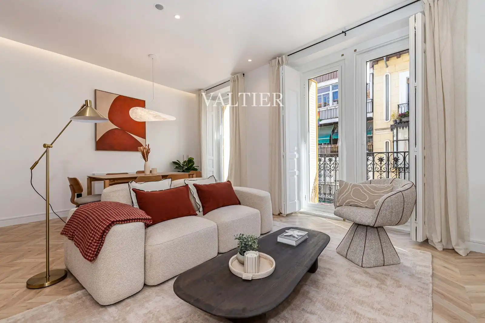Living room of Attic for sale in Madrid  with Air Conditioner, Terrace and Furnished