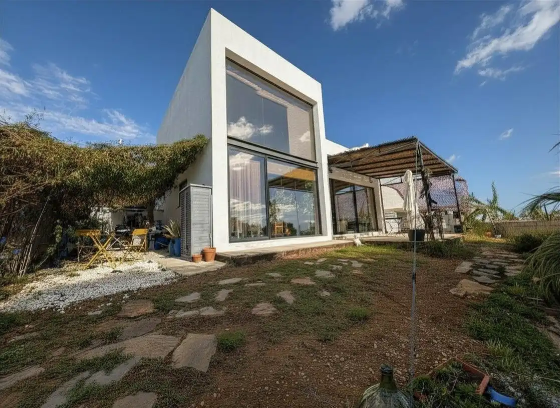 Vista exterior de Casa o chalet en venta en Algeciras con Terraza, Trastero y Balcón