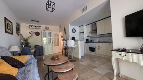 Foto 3 de Apartament de lloguer a Urbanizacion Juan de la Rosa, Puerto de la Duquesa, Manilva