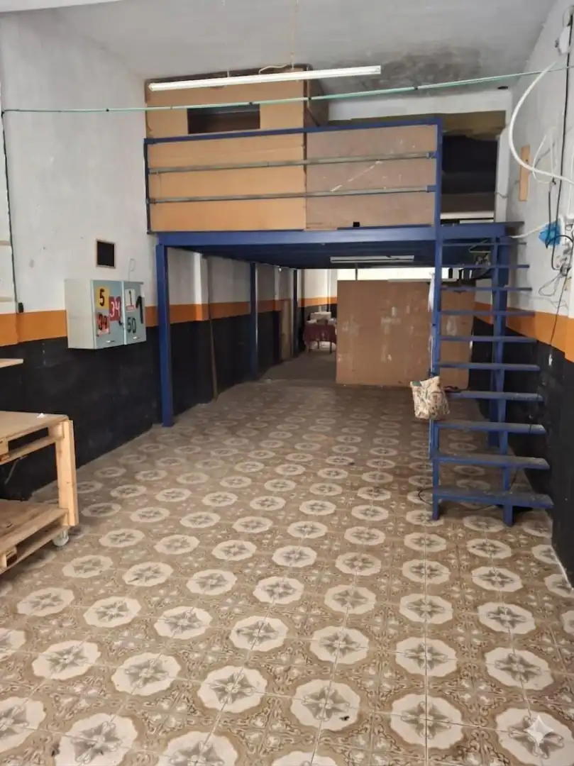 Local en venta en Almazora / Almassora