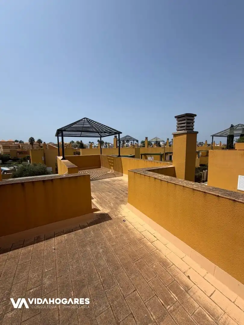 Terrassa de Casa o xalet en venda en Rota amb Aire condicionat, Terrassa i Piscina