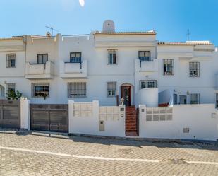 Exterior view of House or chalet to rent in  Almería Capital  with Heating, Private garden and Terrace