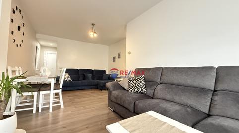 Foto 2 de Pis en venda a La Jonquera - Cl Roc de Miradones, La Jonquera, Girona